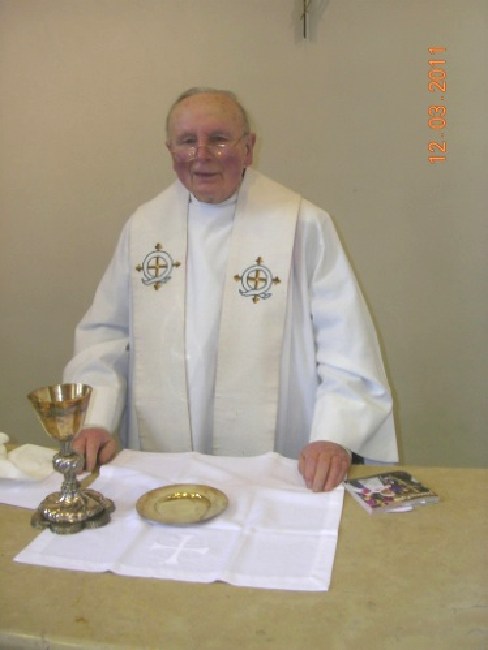 C:\Users\user\Pictures\2011-03-13 Saint-Joseph 2011\Saint-Joseph 2011 029.JPG