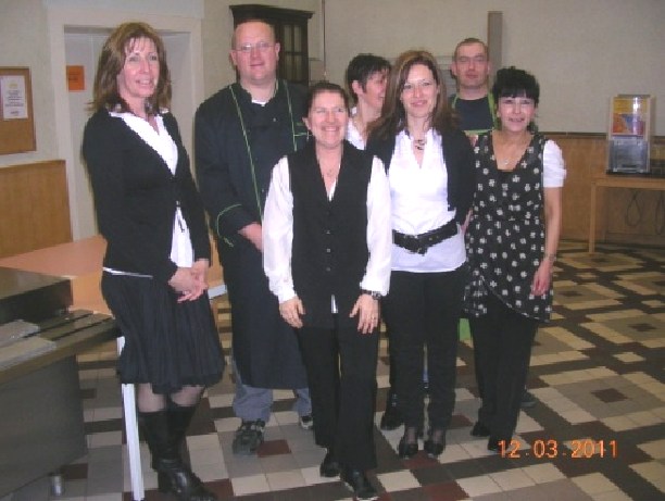 C:\Users\user\Pictures\2011-03-13 Saint-Joseph 2011\Saint-Joseph 2011 096.JPG